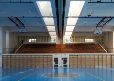 24 salles, théâtre et salle ominisport pour le Collège de la Terre Sainte à Coppet, une référence européenne sur le plan énergétique.