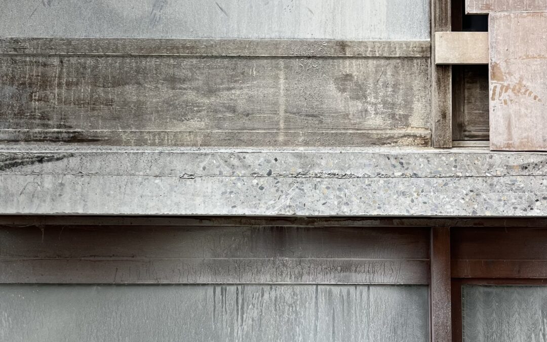 Démolition des balcons existants